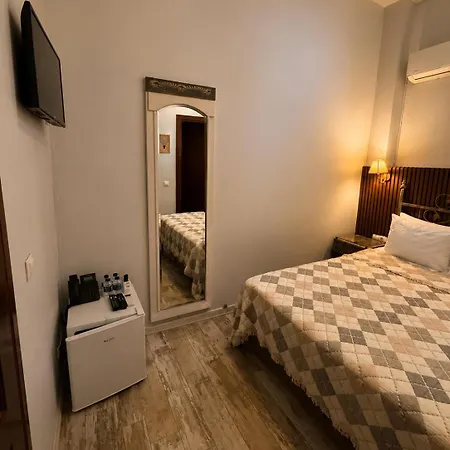 Mai S'ema Dalyan Илдир